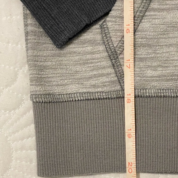 Roots Full Zip Hoodie - Size M Kids - Picture 7 of 10